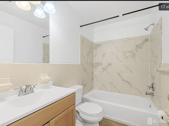 3rd image of 1602 Raspberry Ct