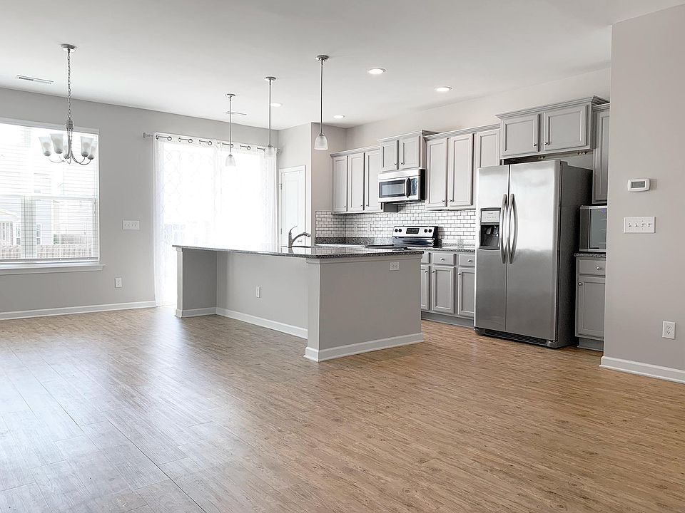 Living room to kitchen