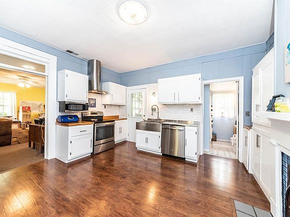 5th image of 508 E Grant Ave