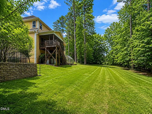 3rd image of 256 Running Springs Ct