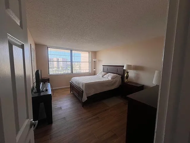 7700 Sun Island Dr S #506 — Photo 12