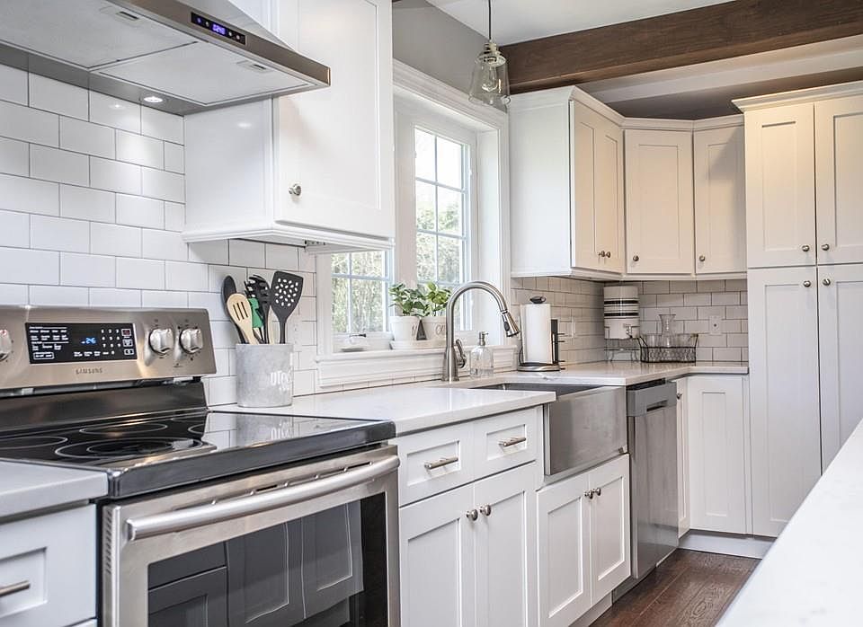 1st image of 82 Mill St #82