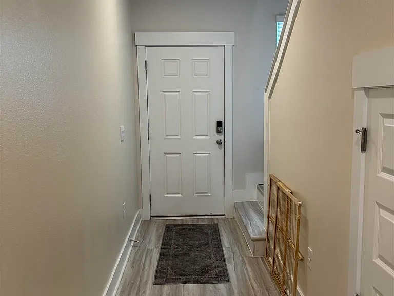 9469 Nature Creek Ln — Photo 33