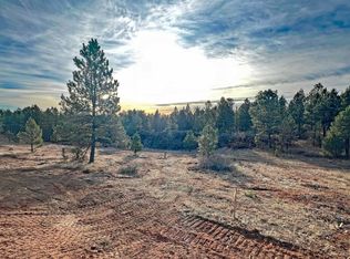 3 Westwind Dr, Hot Springs, SD 57747