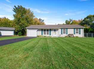 3352 Wallhaven Ct, Crown Point, IN 46307