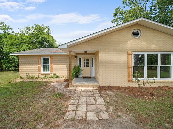 2nd image of 435 Runs Branch Rd