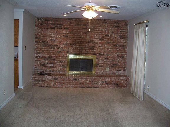 2nd image of 4658 Sierra Madre Dr