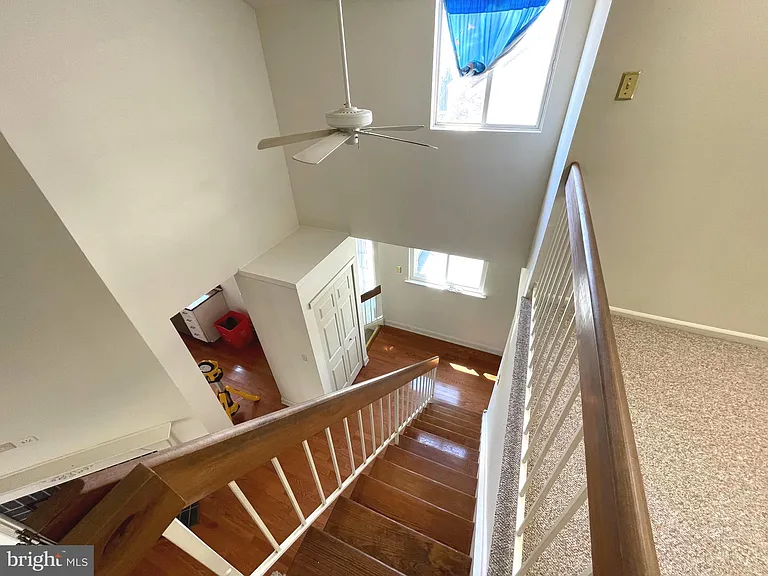 245 Carriage Ct #245 — Photo 36