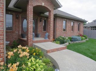 2329 S Marlborough Ave, Springfield, MO 65807