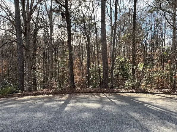 4007 Hillsdale Cir, Tuscaloosa, AL 35404