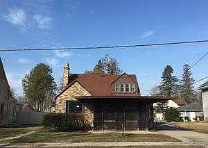 907 Smith main photo