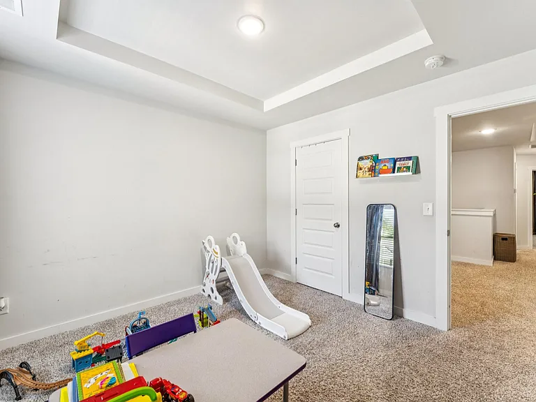 501 Polo Way — Photo 27