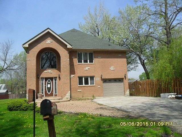 1st image of 17w316 White Pines Road