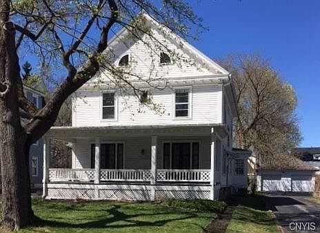 4th image of 131 Durston Ave