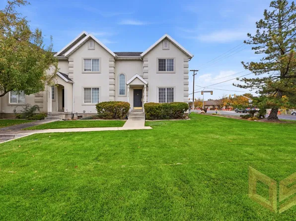 2216 W Davencrest Ln, Salt Lake City, UT 84129