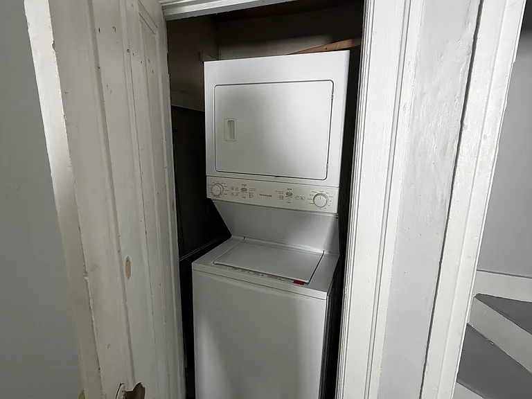 135 W Seneca St — Photo 7