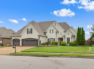 60 Cypress Point Cv, Oakland, TN 38060