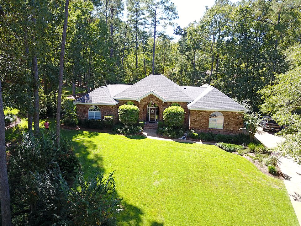 1st image of 8925 Winged Foot Dr