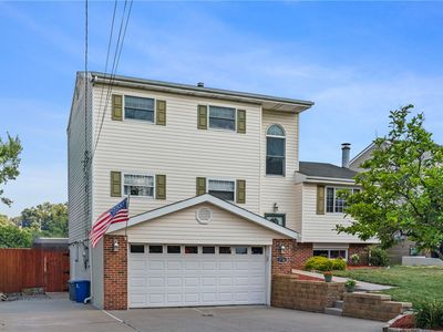1726 Orchid St, Pittsburgh, PA, 15207