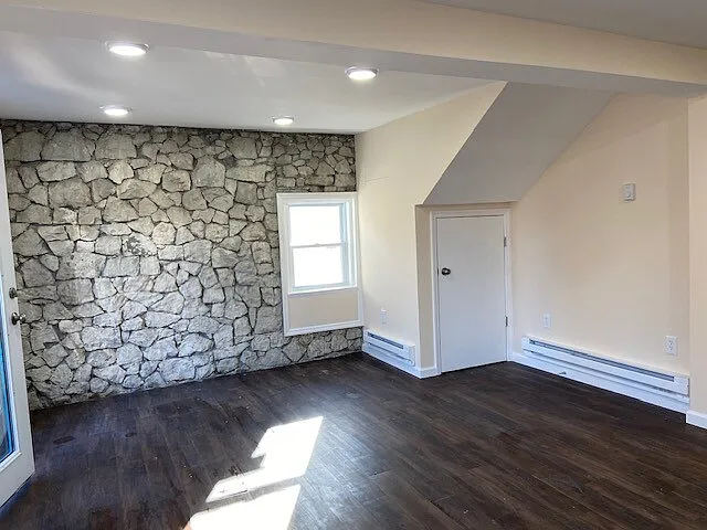 4402 South Choctaw Drive - 1 — Photo 2