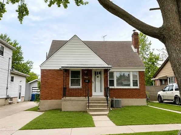 1435 Hickory Rd, Windsor, ON N8Y 3S8