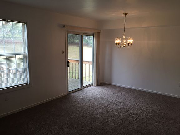 1 Dining-Living_01112016