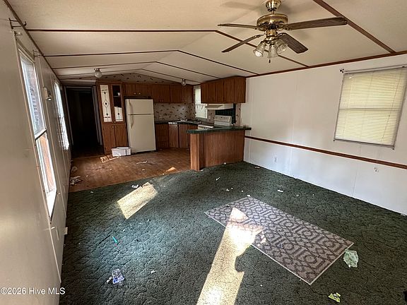 5th image of 6410 Marsh Road