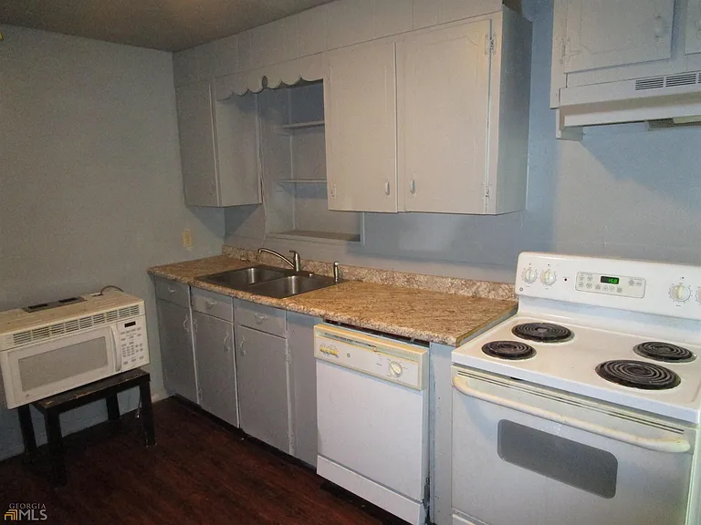 803 Grosso Ave — Photo 10
