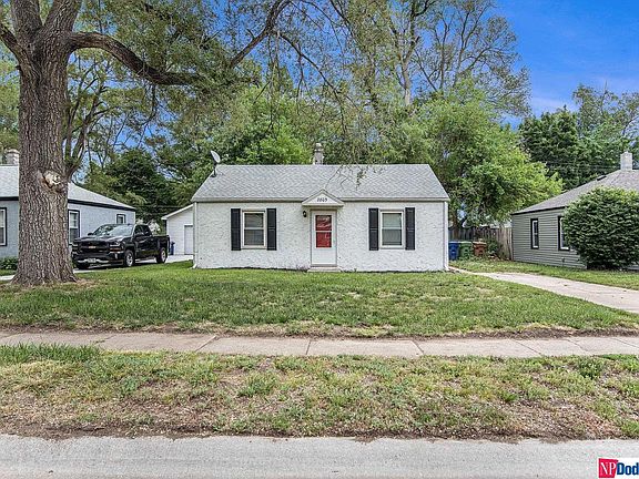 3rd image of 2805 Calhoun St