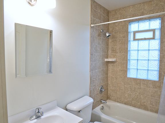3rd image of 1572 Portland Ave APT 8