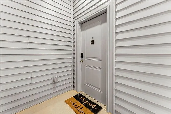 1 bed, 1.0 bath, 614 sqft, $995 — Photo 3