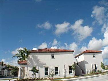 3rd image of 9421 SW 170 Passage- Ave #9421