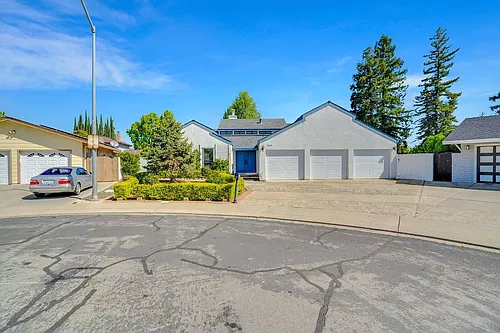 3516 Darlington Ct Photo 1