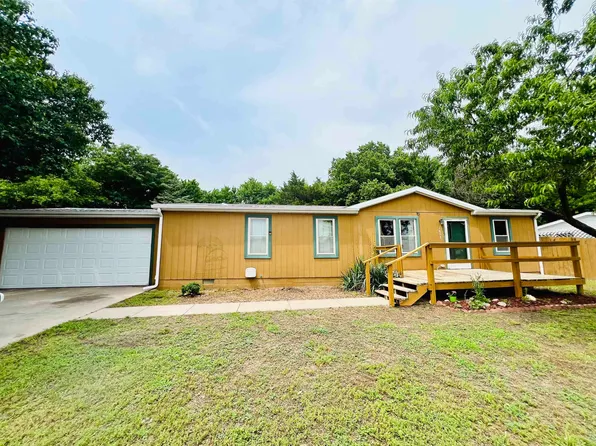 1808 W Lockwood St, Wichita, KS 67217