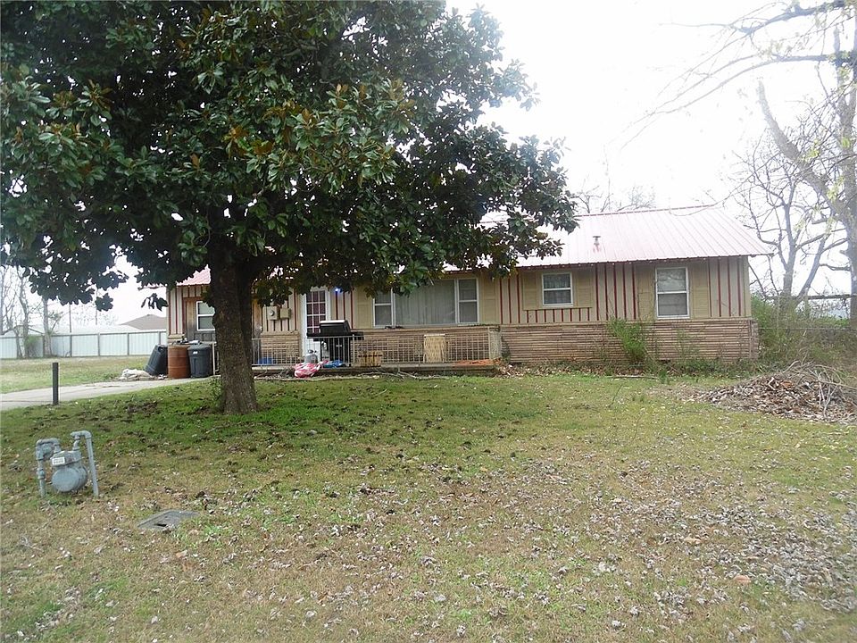 2nd image of 202 Clark Blvd