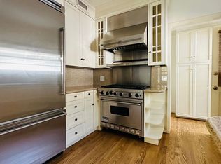 145 S Camden Dr, Beverly Hills, CA 90212