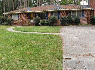 2806 Rebecca Rd, Tifton, GA 31793