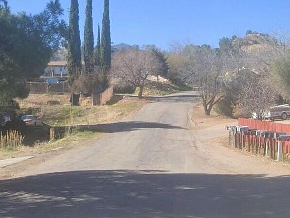 2nd image of 661 Sierra Vista Dr