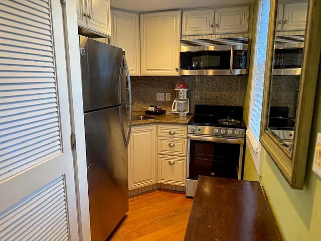818 Whitehead St #5 — Photo 24