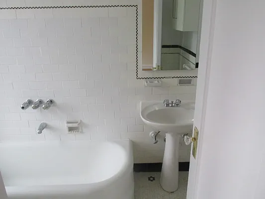 Rented by Luxor Homes & Investment Realty | media 8