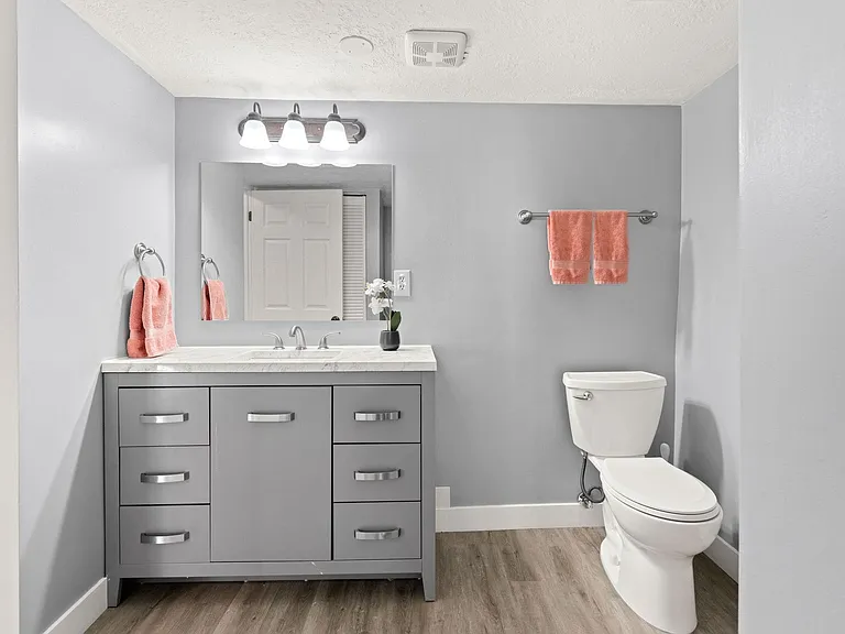 4878 W Parr Dr — Photo 12