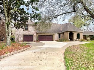 2319 Horseshoe Dr, Alexandria, LA 71301