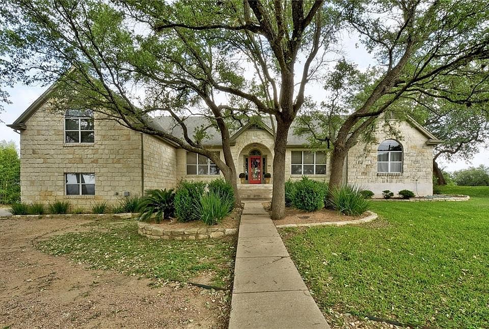 1st image of 202 S Lowell Ln