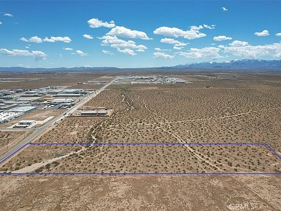 2nd image of 17374 Koala Rd