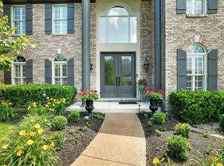 356 Pine Bend Dr, Chesterfield, MO