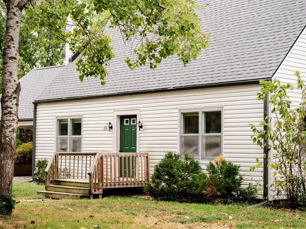 518 W College Street, Aurora, MO 65605