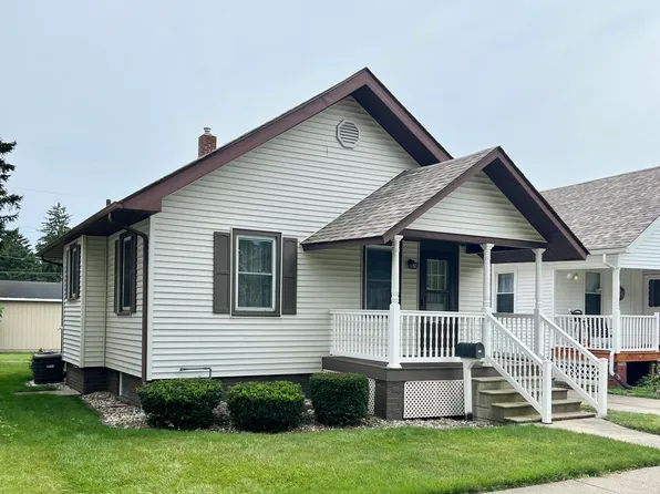 806 Tecumseh St, La Porte, IN 46350