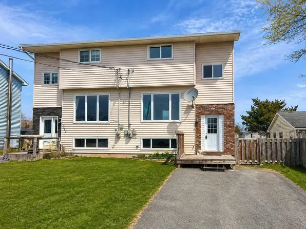1764 Caldwell Rd, Eastern Passage, NS B3G 1J4