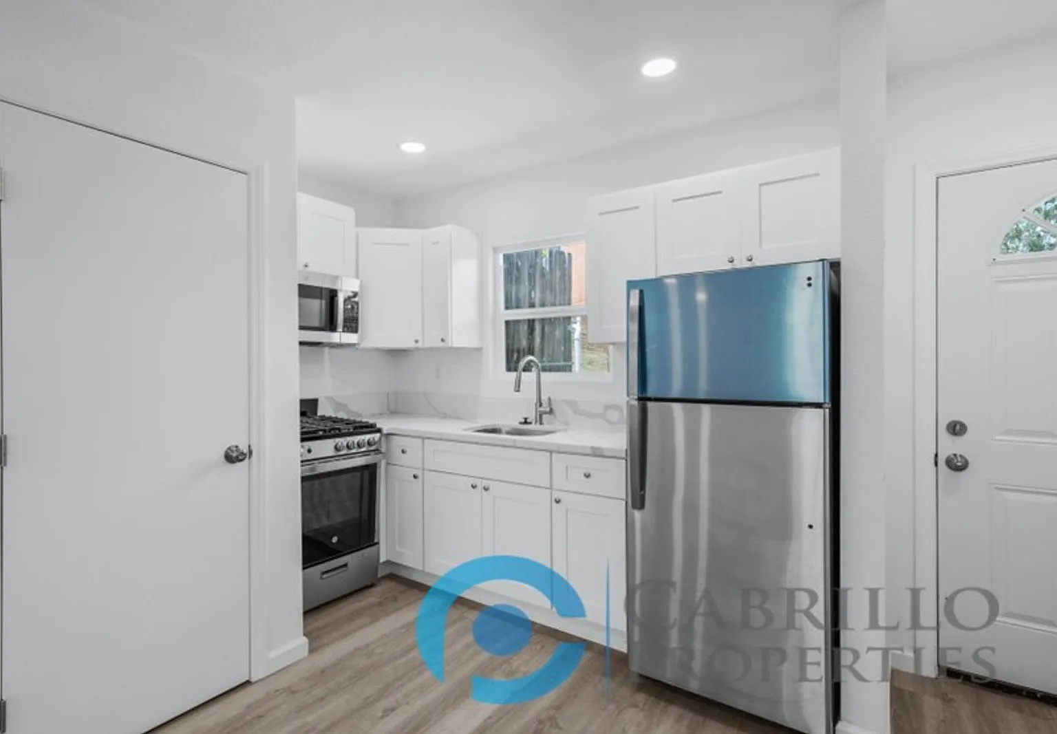 Studio, 1.0 bath, 377 sqft, $1,795 — Photo 3