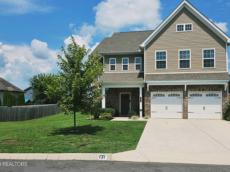 1st image of 131 E Glenview Dr